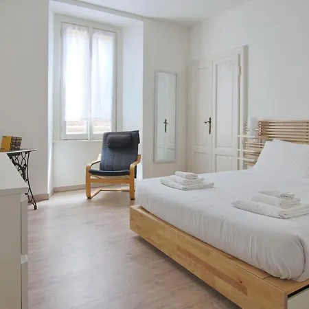 Vitani 30 - Nel Cuore Del Centro Storico Di Apartment *